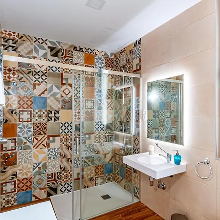 La Rexidora Appto Rinoceronte Lanudo Cuerres